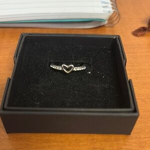 Elegant Silver Heart Ring